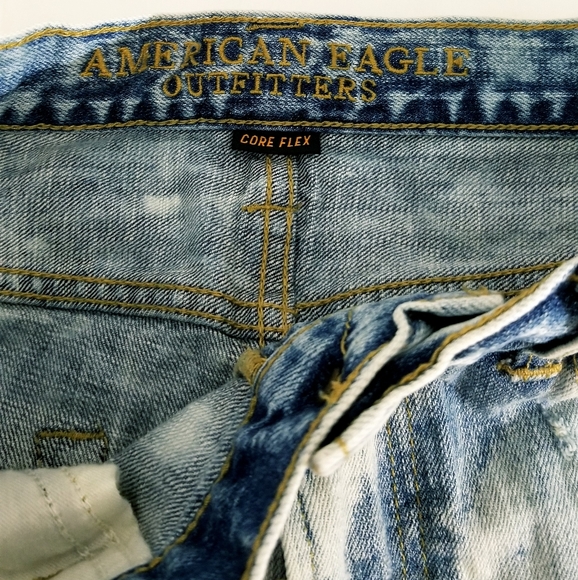 American Eagle Outfitters Core Flex Light Faded Distressed Denim Shorts - Picture 9 of 14